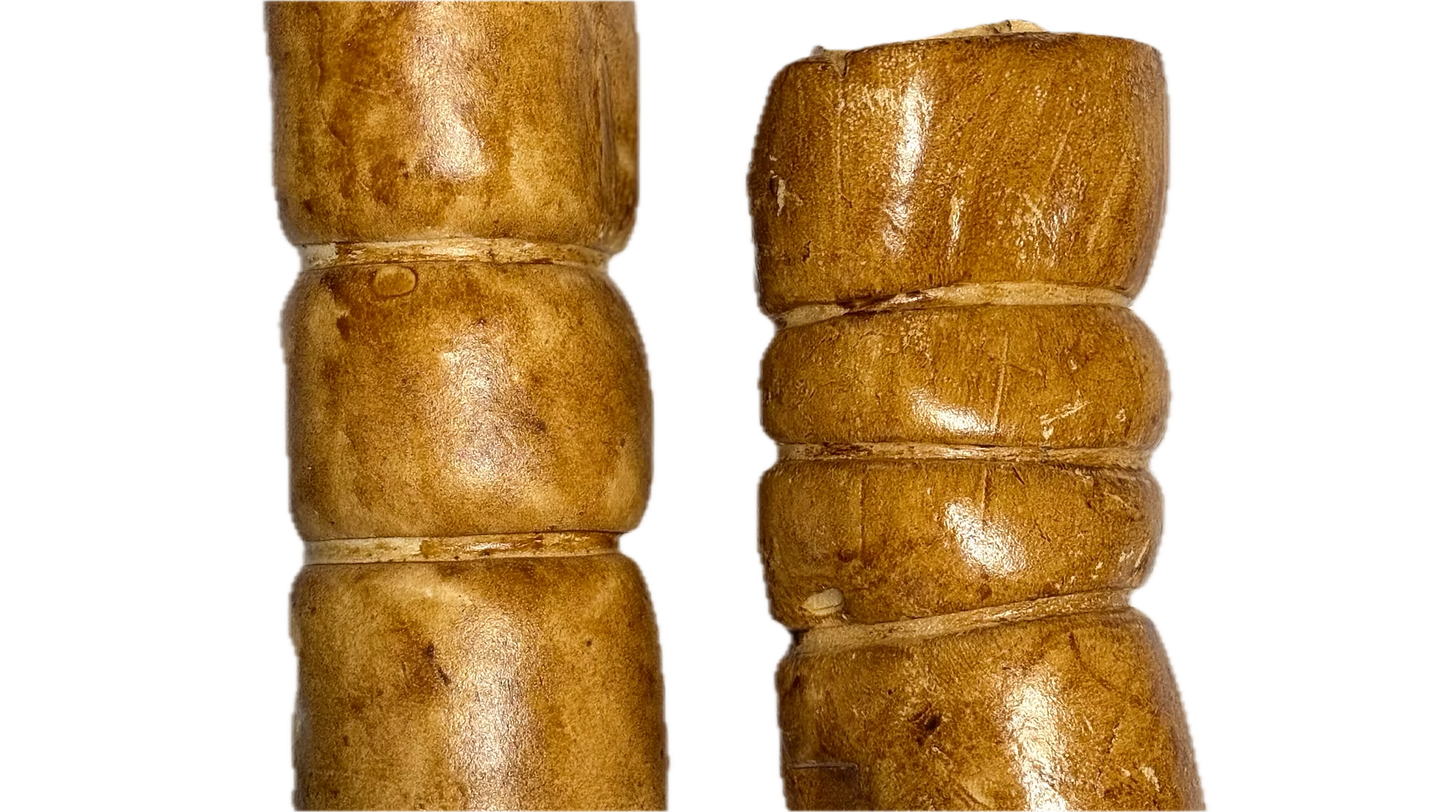 KYON | Rouleau de joue de boeuf beurre d'arachide. Solution Nutrition Animale, votre référence en besoin nutritionnel pour chiens et chats au Québec.