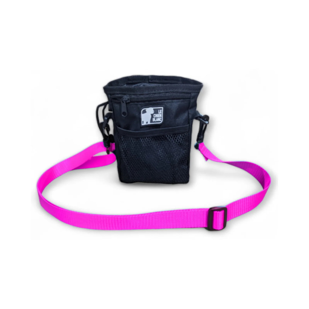 LE CHIEN BLANC | Pochette à gâteries Volt 2.0 rose Solution Nutrition Animale Saguenay